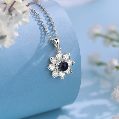 Collana girasole con proiezione di foto personalizzabile per donna