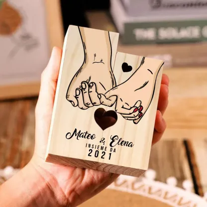 Set Regalo Personalizzato per Coppie con Portacandele Pinky Promise e Portachiavi a Cuore Abbinato | Nomi e Data Personalizzabili in Elegante Confezione Regalo | Jessemade