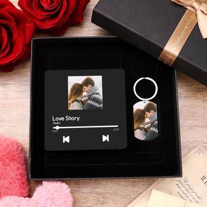 Set Regalo Personalizzato per Coppie – Foto, Musica e Testo Personaliz