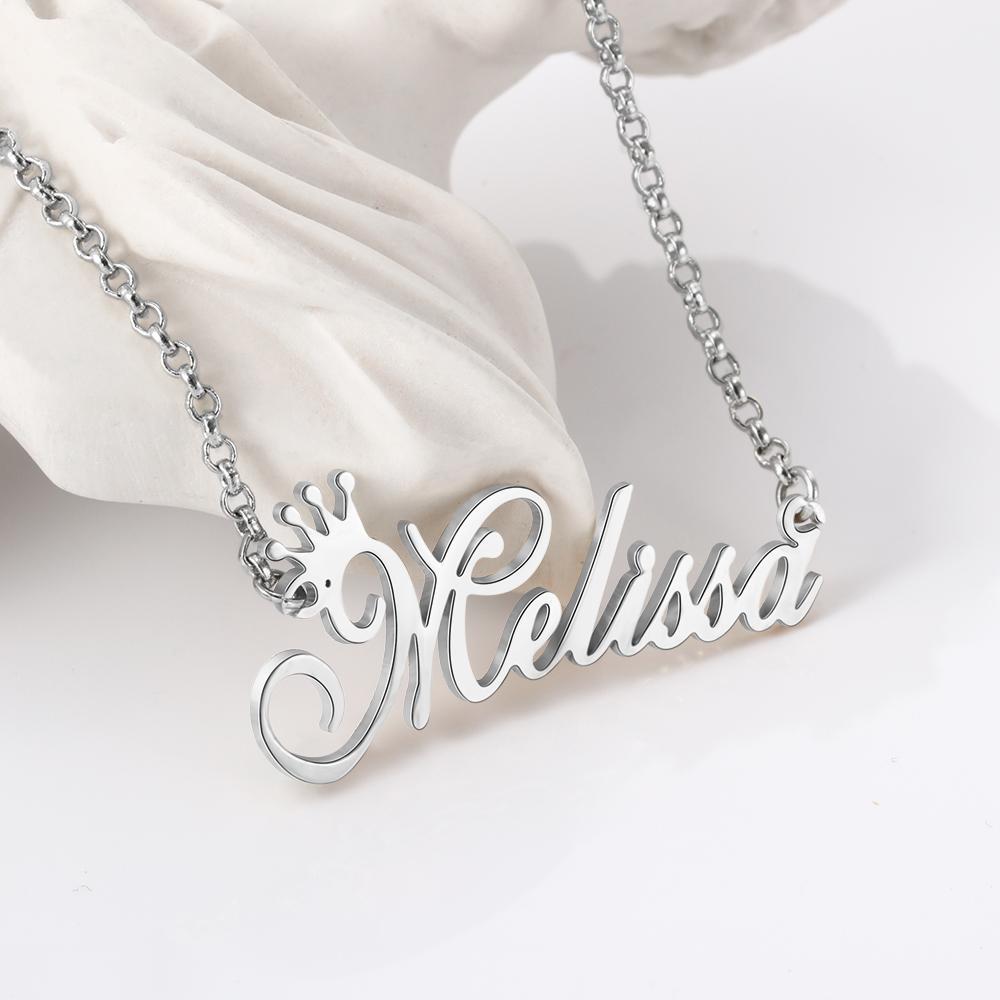 Collana con nome personalizzato con corona in argento 925