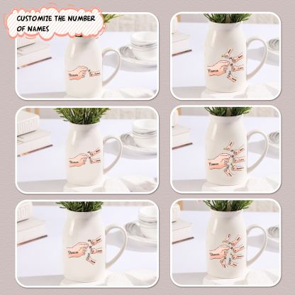 Vaso di ceramica con mano passando il fiore 2 nomi personalizzati per nonna/mamma