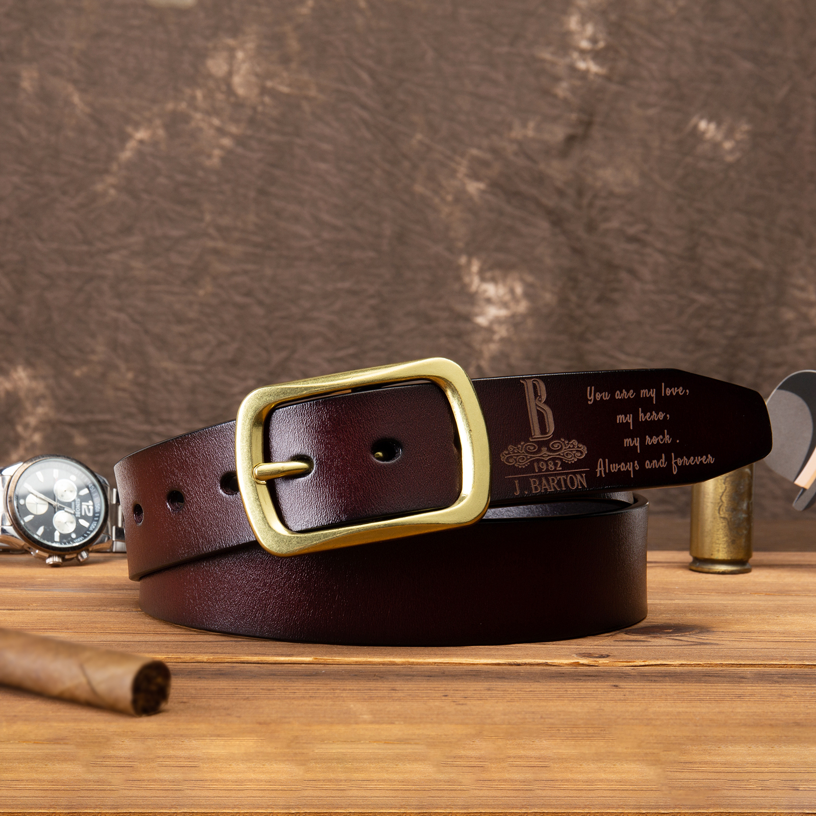 Cinture Personalizzate da Uomo: Incisione di Anno, Nome, Lettera e Testo - Pelle PU Marrone | Jessemade