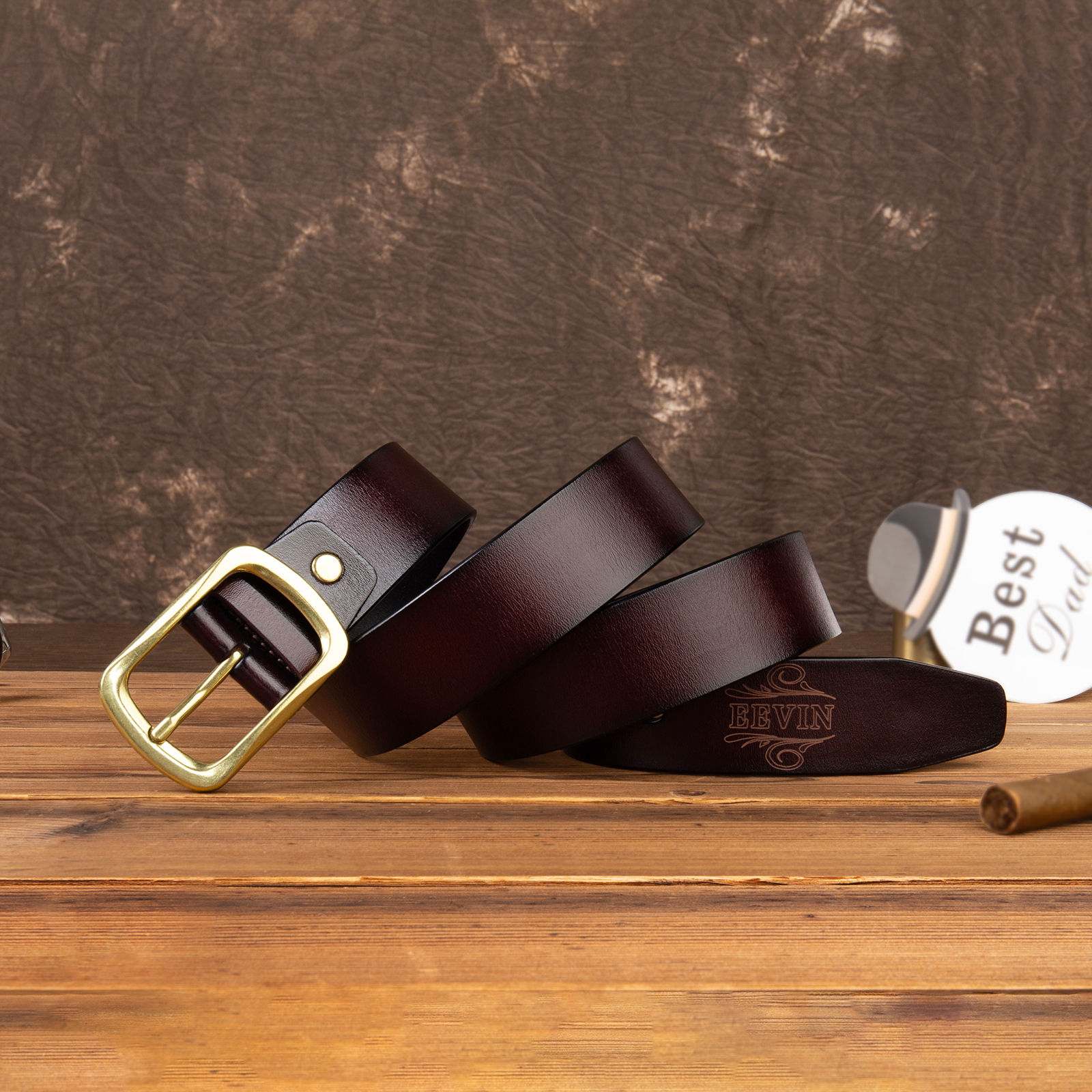 Cinture Personalizzate da Uomo: Personalizza 1 Nome - Pelle PU Marrone - Regalo per la Festa del Papà | Jessemade