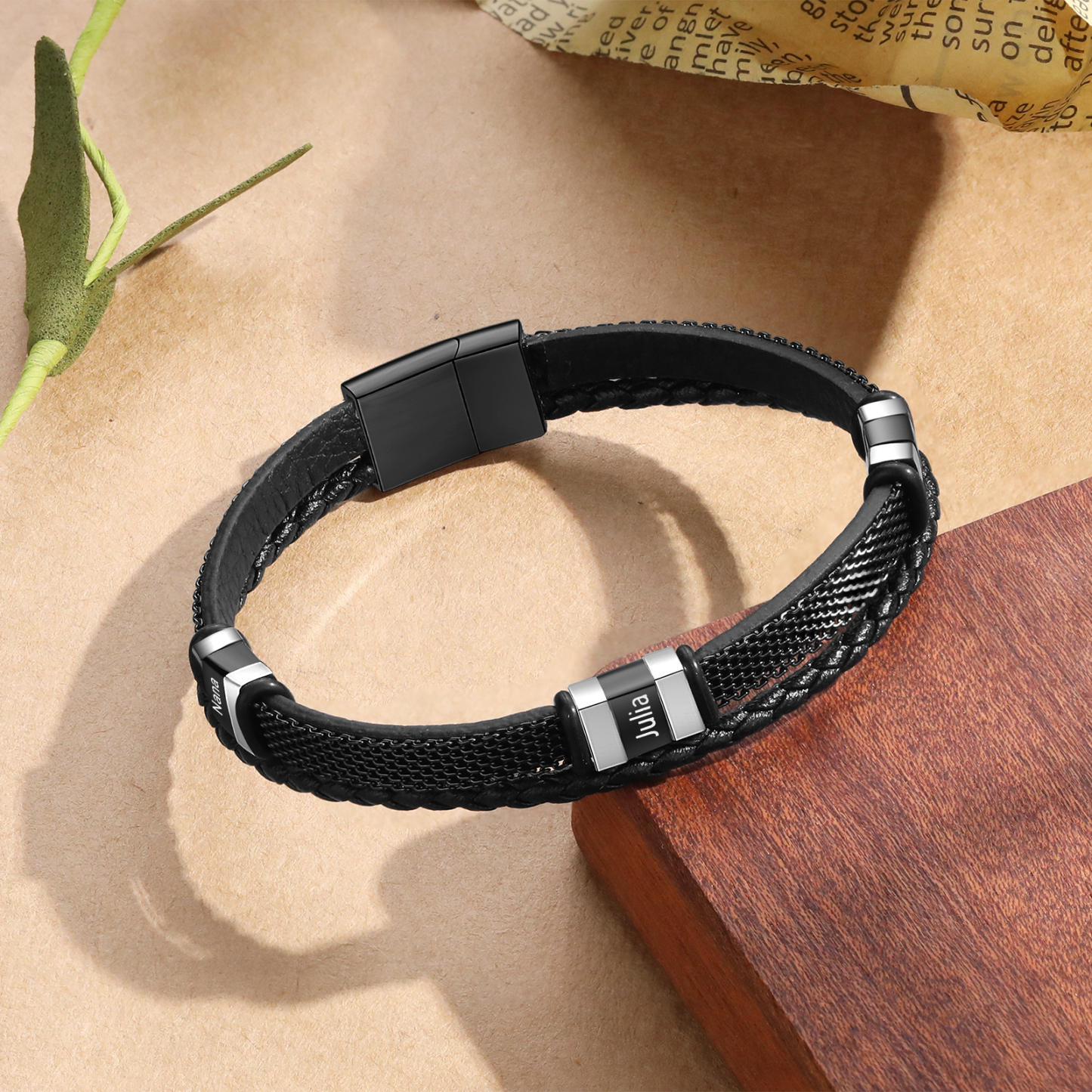 Braccialetto in pelle intrecciata personalizzato con 3 nomi Braccialetto maschile