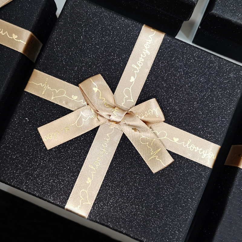 Set Bracciale e Portachiavi Commemorativo Personalizzato con Ala d’Angelo, Foto e Nome - Regalo per Famiglia | Jessemade