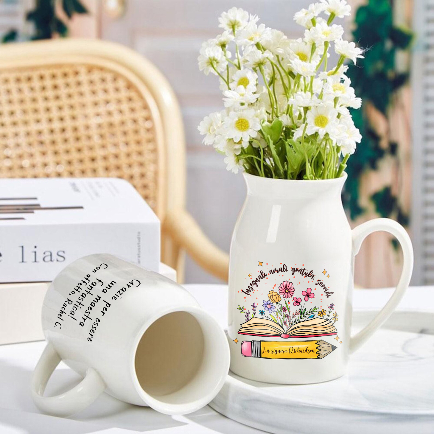 Tazza personalizzata fiori e libro Regalo utile fine anno scolastico per insegnante | Jessemade