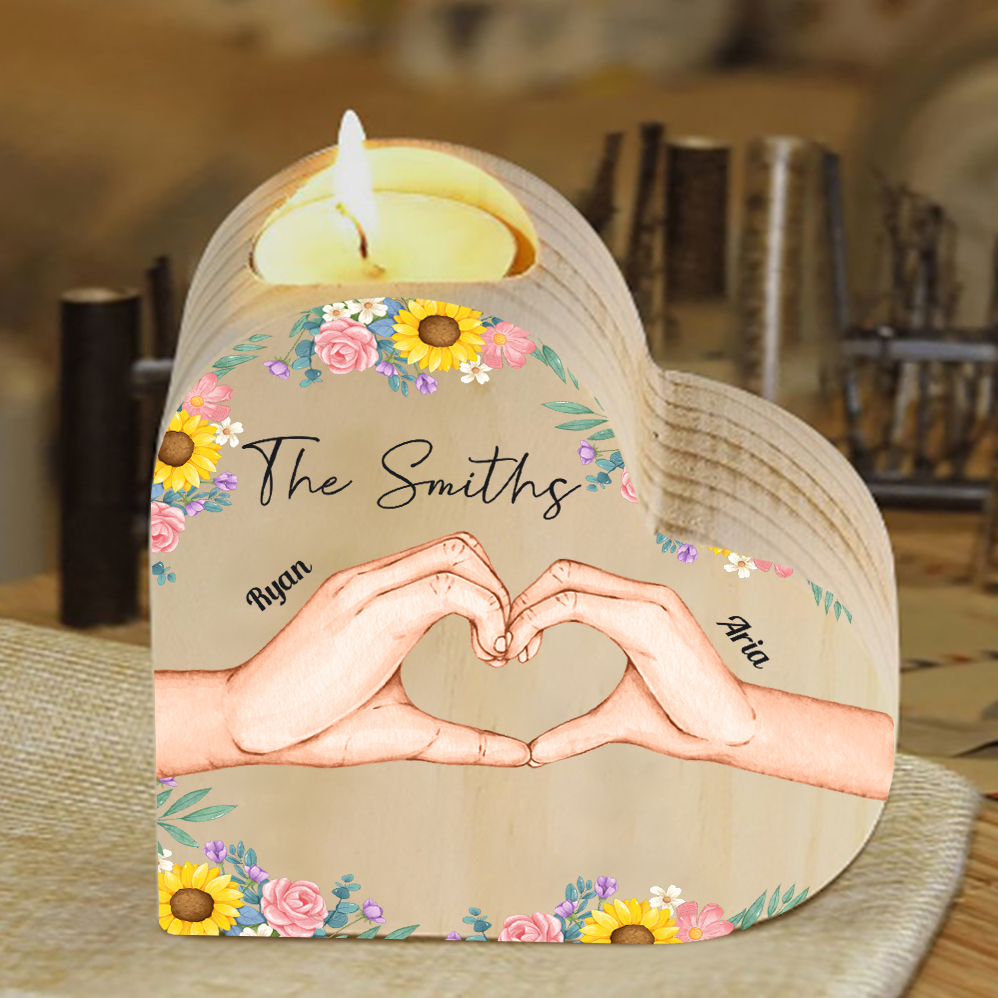 Nostra famiglia-Candeliere a forma di cuore mano e mano nel cuore 2 nomi e 1 testo personalizzati per famiglia