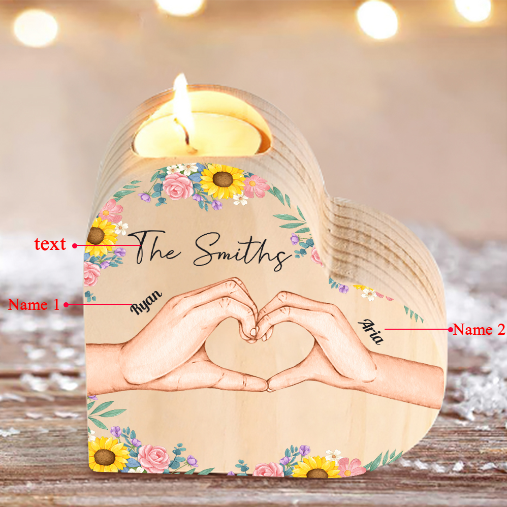 Nostra famiglia-Candeliere a forma di cuore mano e mano nel cuore 2 nomi e 1 testo personalizzati per famiglia