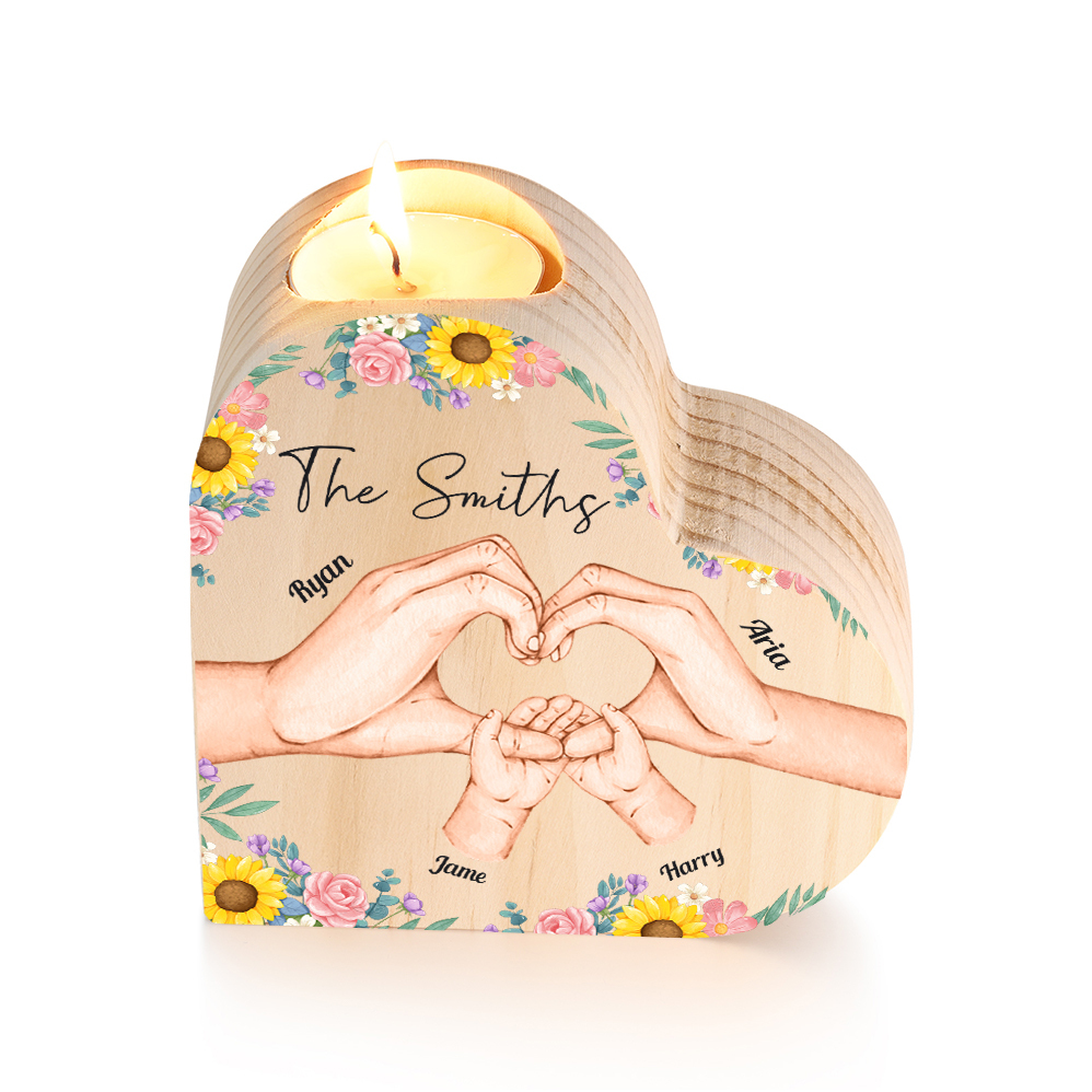 Nostra famiglia-Candeliere a forma di cuore mano e mano nel cuore 4 nomi e 1 testo personalizzati per famiglia