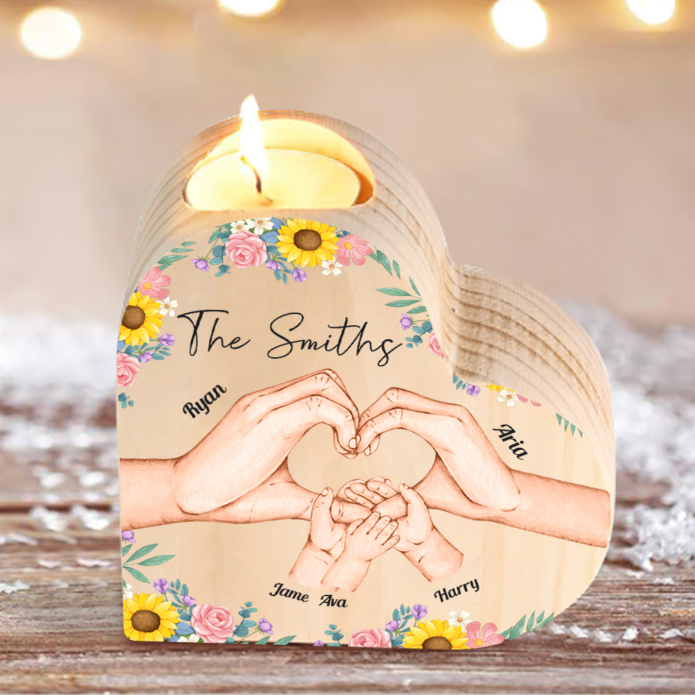 Nostra famiglia-Candeliere a forma di cuore mano e mano nel cuore 5 nomi e 1 testo personalizzati per famiglia