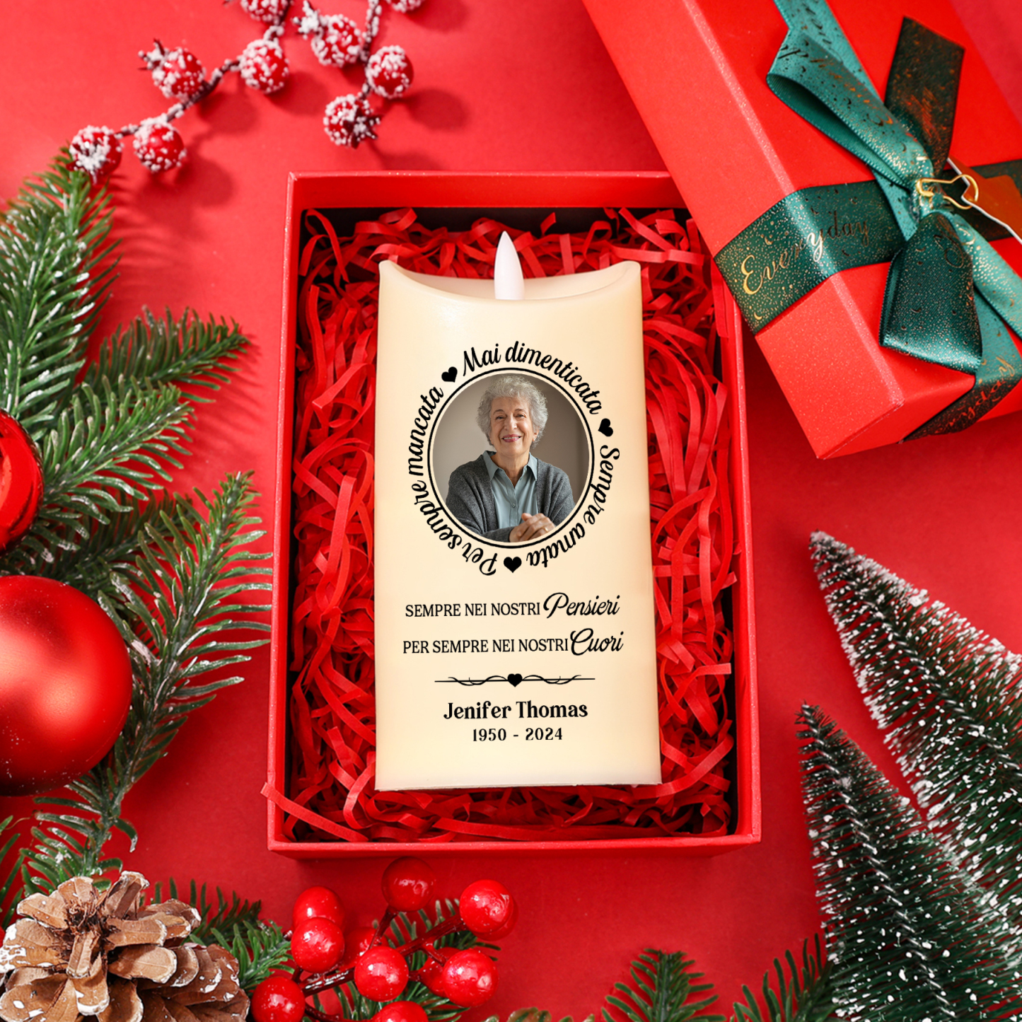 Candela LED Commemorativa Personalizzata con 1 Nome, 1 Foto e 1 Data - "Per Sempre nei Nostri Cuori" - Regalo di Natale per Famiglia | Jessemade