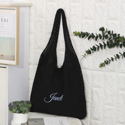 Borsa a Spalla in Maglia Personalizzata con Nome - Leggera e alla Moda in Nero e Bianco - Regalo di Natale per Lei | Jessemade