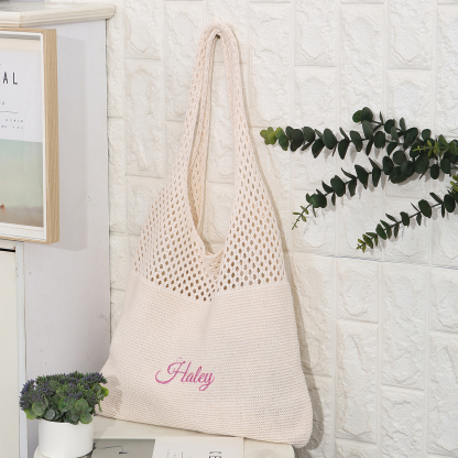 Borsa a Spalla in Maglia Personalizzata con Nome - Leggera e alla Moda in Nero e Bianco - Regalo di Natale per Lei | Jessemade