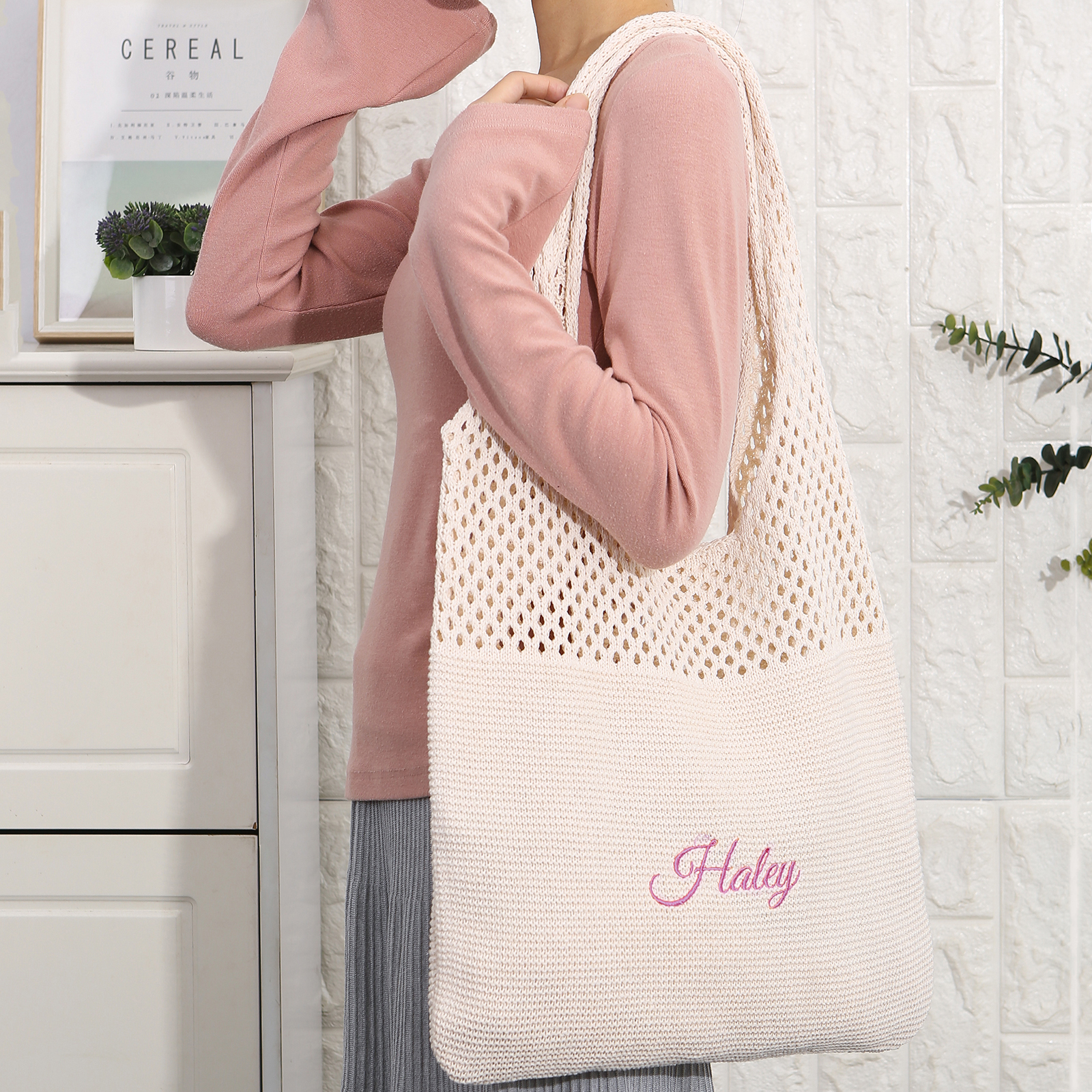 Borsa a Spalla in Maglia Personalizzata con Nome - Leggera e alla Moda in Nero e Bianco - Regalo di Natale per Lei | Jessemade