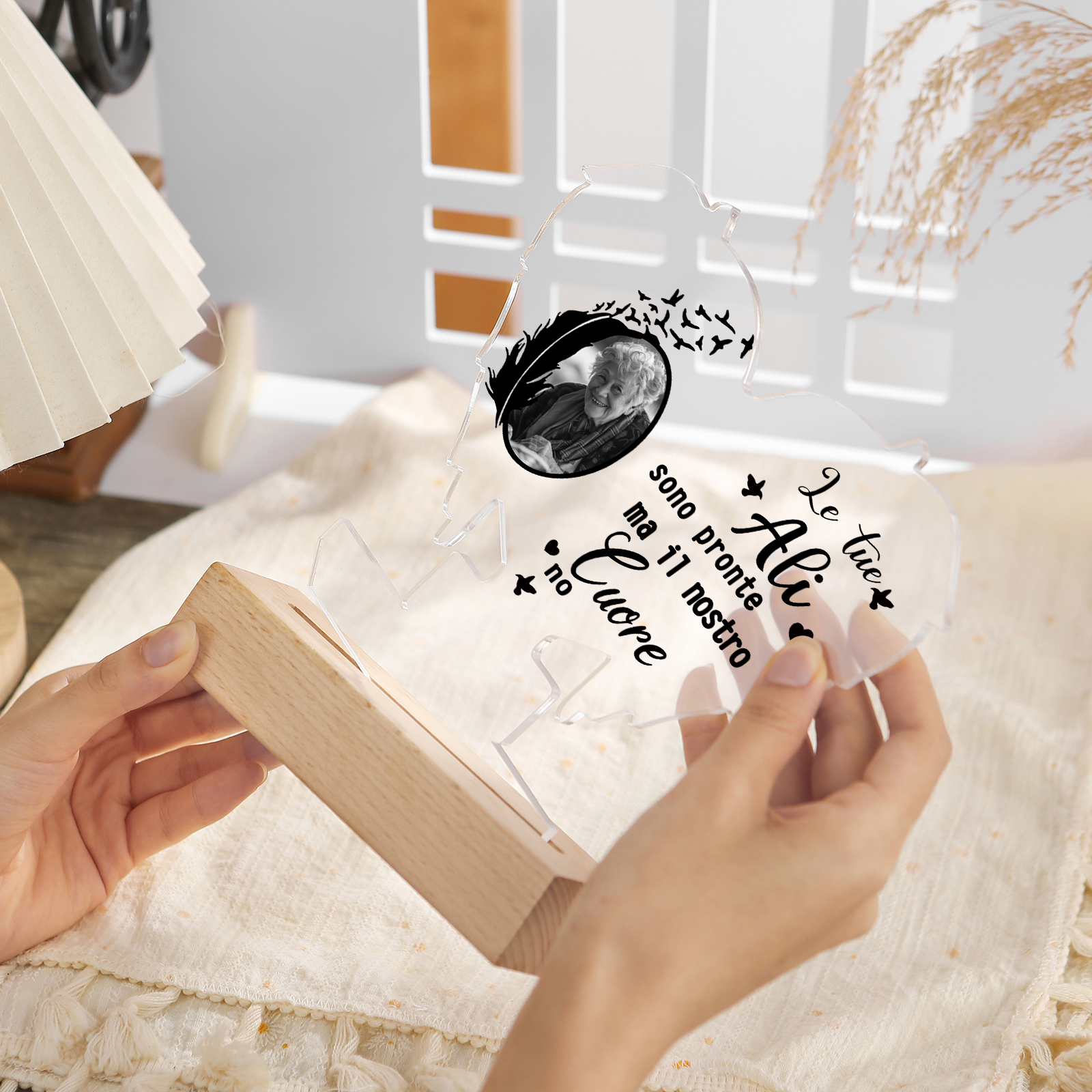 Lampada/Luce notturna in acrilico commemorativa personalizzata Lampada LED a forma di ali d'angelo con foto personalizzata Regalo commemorativo di Natale | Jessemade