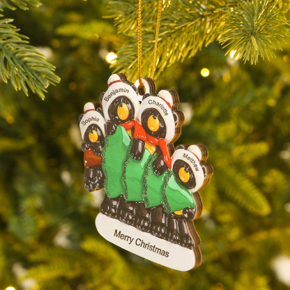 Decorazione Natalizia Personalizzata in Legno con Orsi Neri - 4 Nomi e Testo Personalizzati con Design Albero di Natale, Regalo di Natale per Famiglia | Jessemade