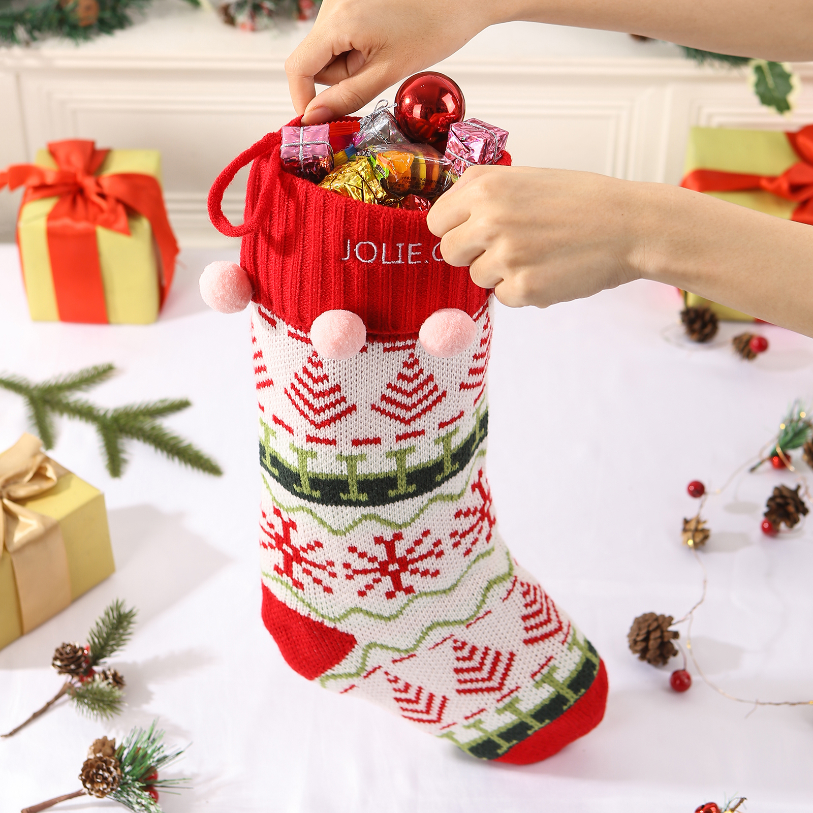 Calze di Natale Personalizzate – Materiale in Fibra Acrilica, Nome Personalizzato, 3 Design, Regalo Perfetto per la Famiglia | Jessemade