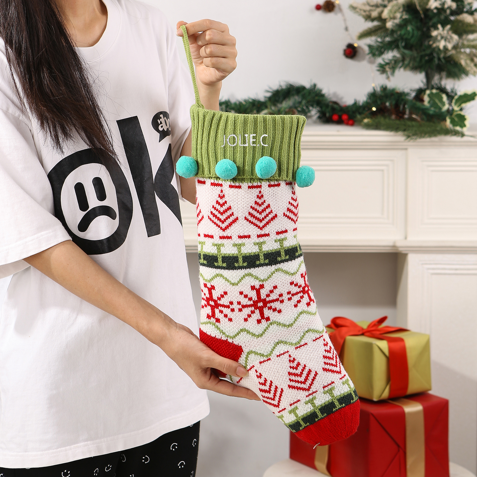 Calze di Natale Personalizzate – Materiale in Fibra Acrilica, Nome Personalizzato, 3 Design, Regalo Perfetto per la Famiglia | Jessemade