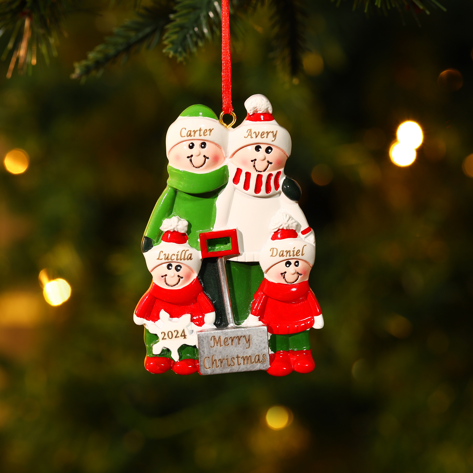 Personalised Family Christmas Ornament – Custom Resin Snow Shoveling Scene with 4 Names & 1 Text Christmas Gift | Jessemade