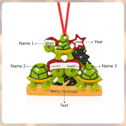 Ornamento Natalizio Personalizzato in Resina con Tartarughe - 3 Nomi, Anno e Testo Regalo di Natale per Famiglia | Jessemade