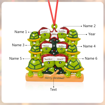 Ornamento Natalizio Personalizzato in Resina con Tartarughe - 6 Nomi, Anno e Testo Regalo di Natale per Famiglia | Jessemade