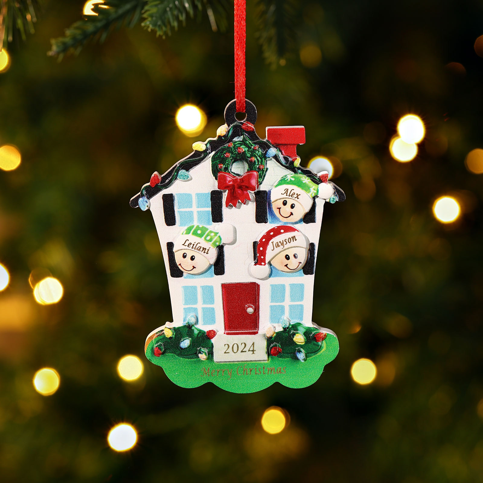 Decorazione Natalizia in Resina Personalizzata - 3 Nomi, 1 Testo & Anno - Casetta di Natale & Personaggi Regalo di Natale per Famiglia | Jessemade