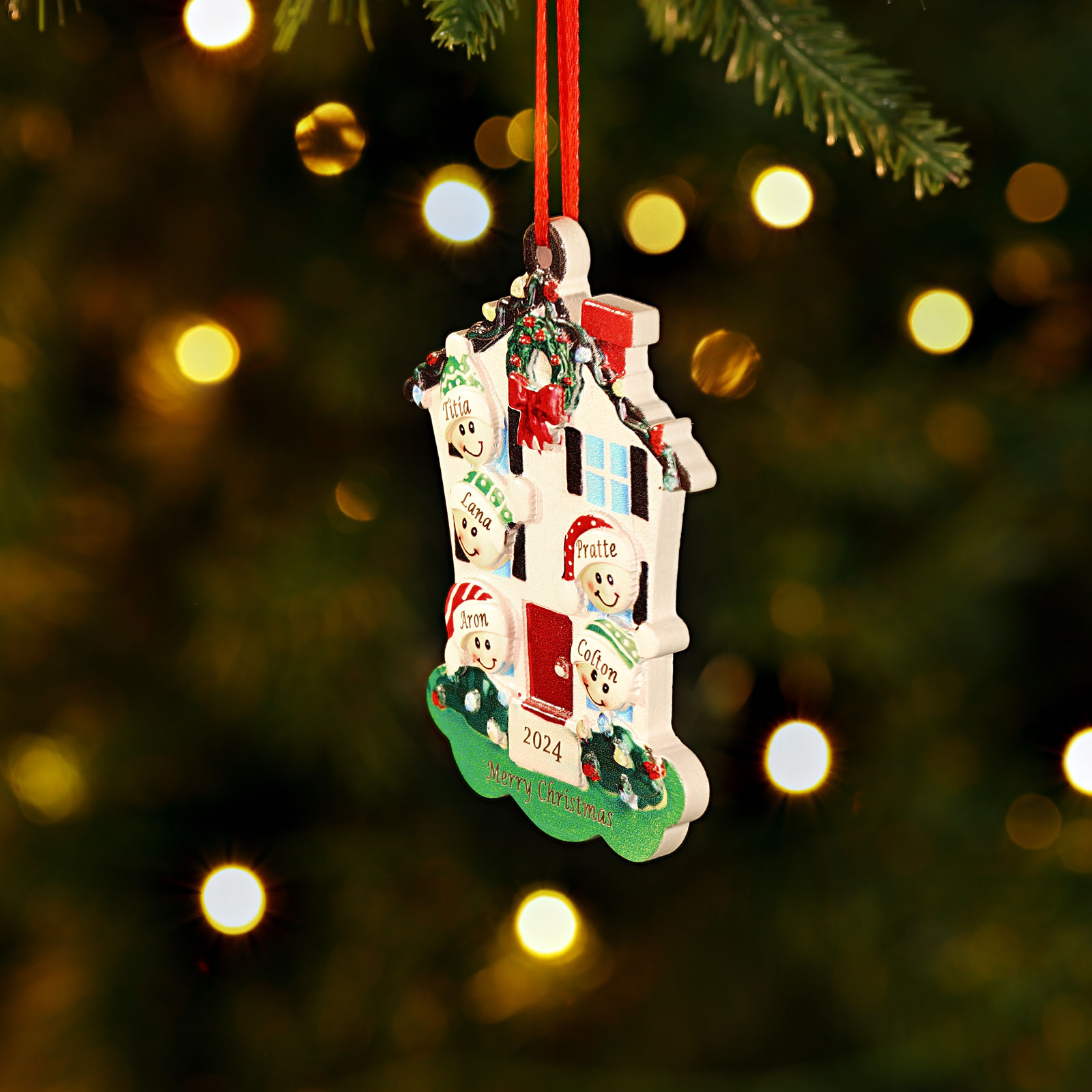 Decorazione Natalizia in Resina Personalizzata - 5 Nomi, 1 Testo & Anno - Casetta di Natale & Personaggi Regalo di Natale per Famiglia | Jessemade