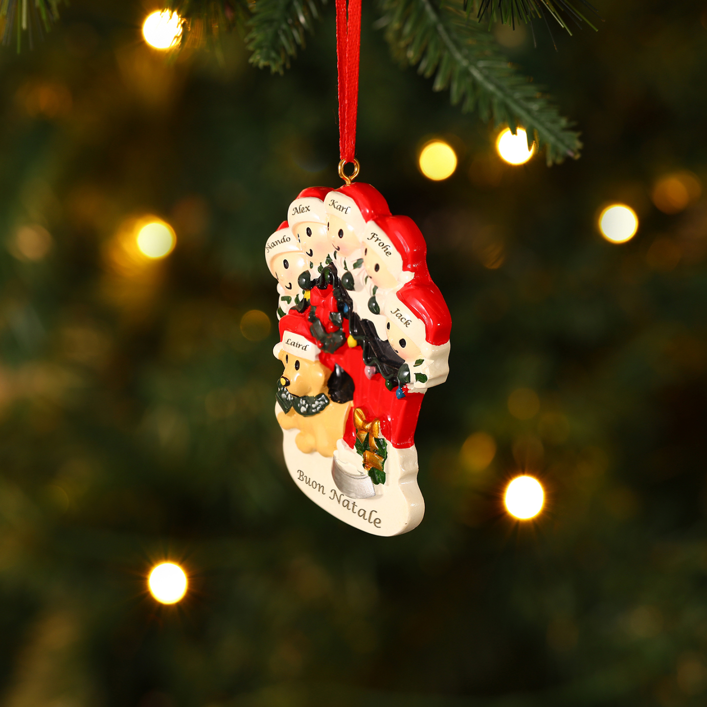 [Copy]Decorazione Natalizia Personalizzata in Resina - Casetta di Natale Rossa con Pupazzi di Neve e Cagnolino - 6 Nomi Personalizzati e 1 Testo - Regalo di Natale per Famiglia | Jessemade