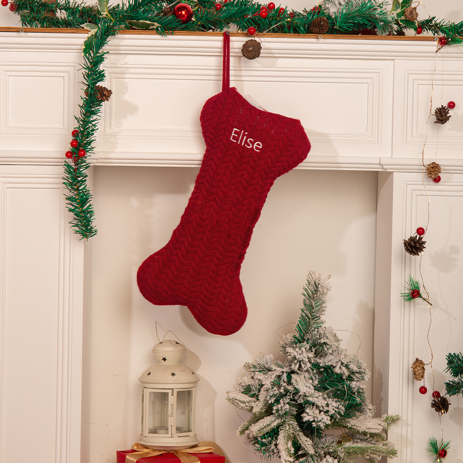 Decorazione Natalizia Personalizzata - Calza di Natale in Tessuto Lavorato a Maglia, Forma di Osso, 3 Colori - Personalizzabile con 1 Nome - Regalo di Natale per Famiglia | Jessemade
