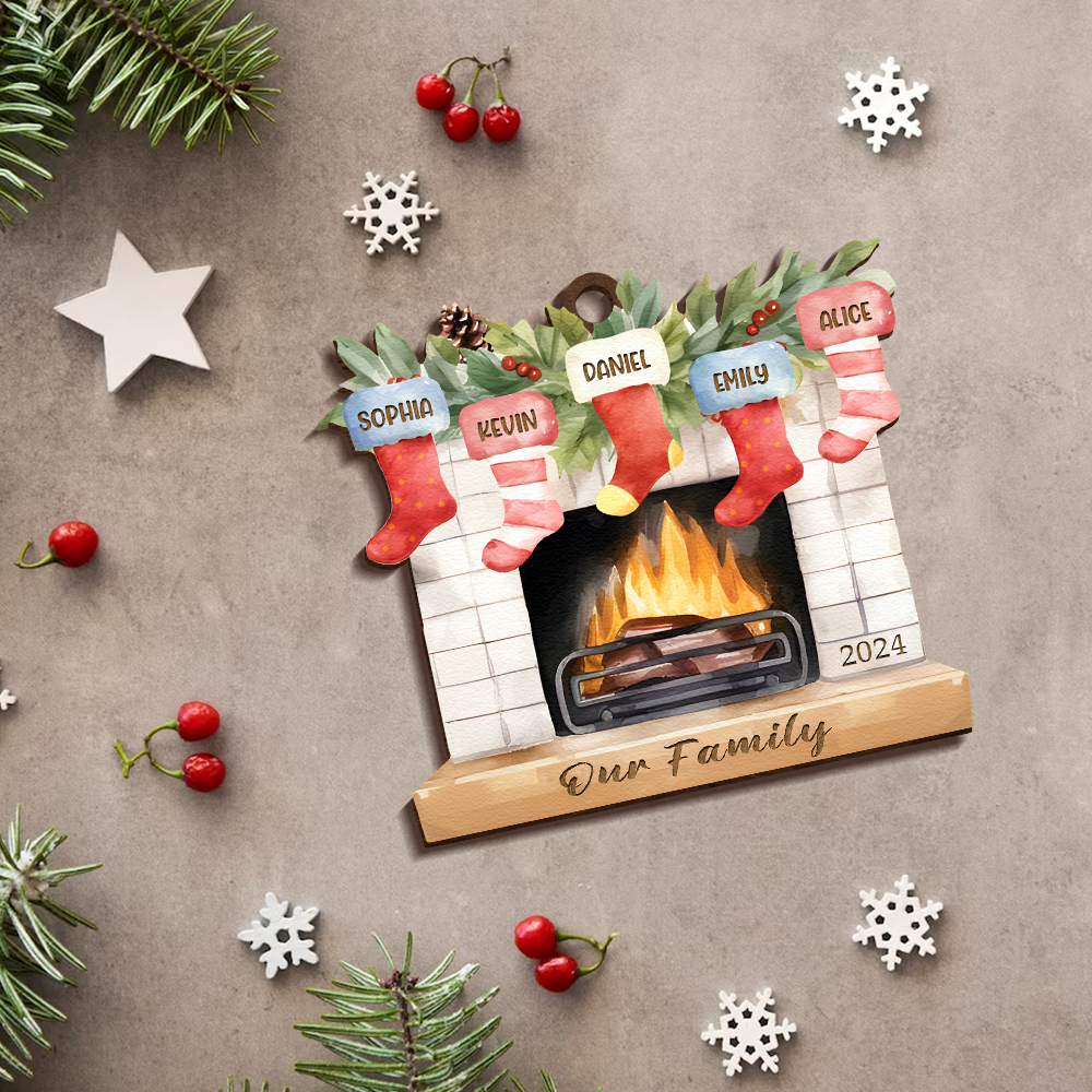 Decorazione Natalizia in Legno Personalizzata con 2-7 Nomi, 1 Testo e 1 Data – Regalo di Natale per Famiglia | Jessemade
