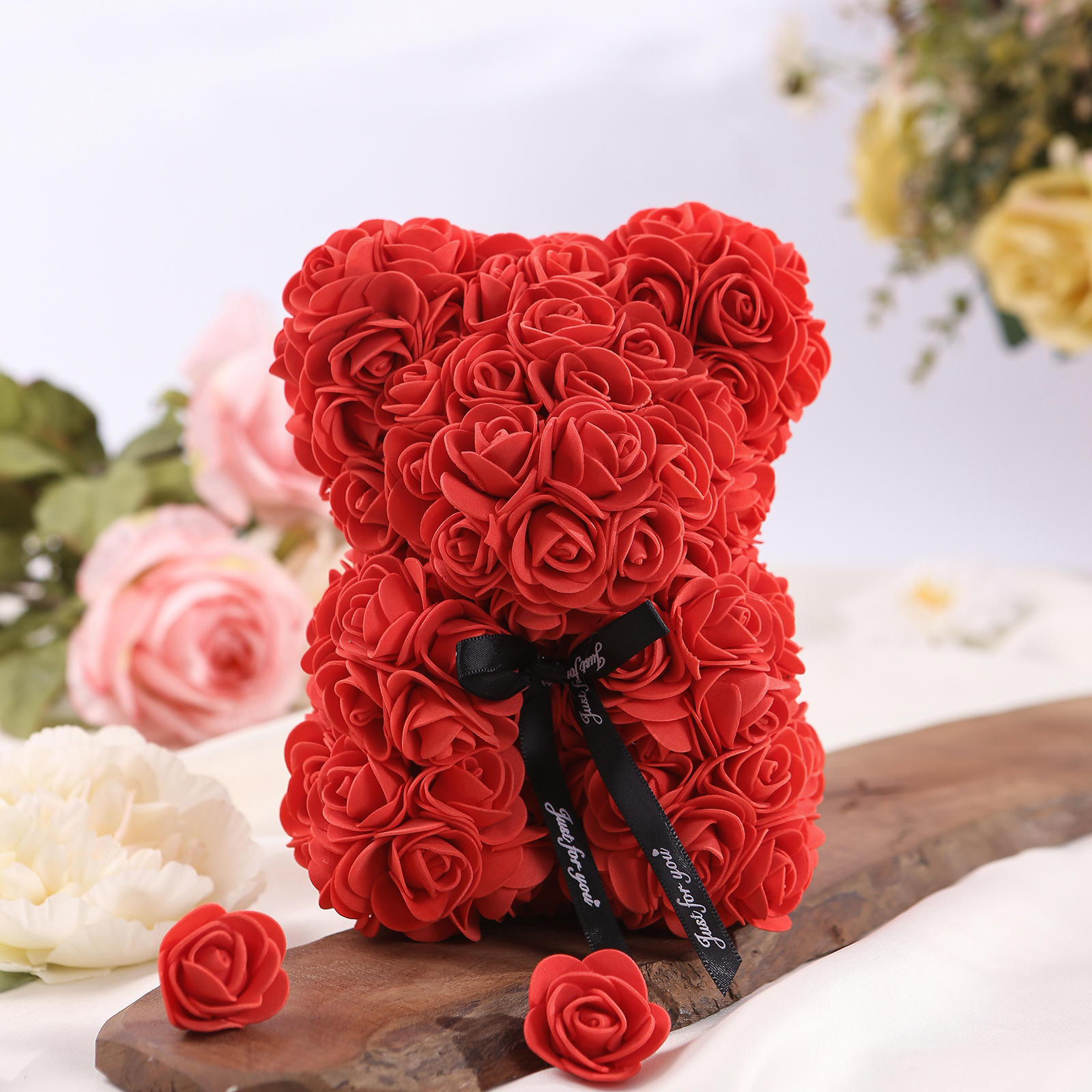 Orso di Rose Romantico - Decorazione per Coppie - Disponibile in Rosso e Rosa - Regalo di San Valentino per Lei | Jessemade