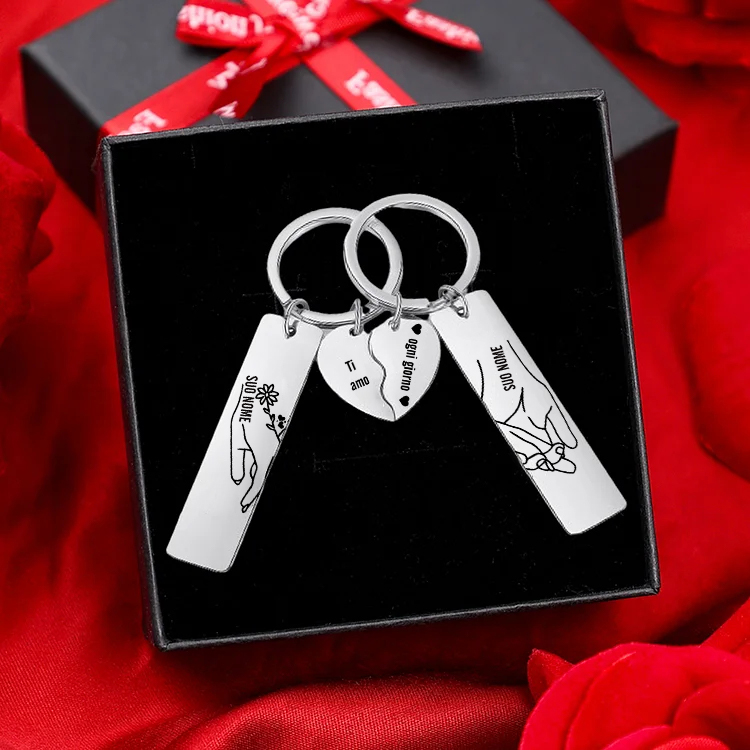 2PCS Portachiavi personalizzato con 2 nomi mano nella mano