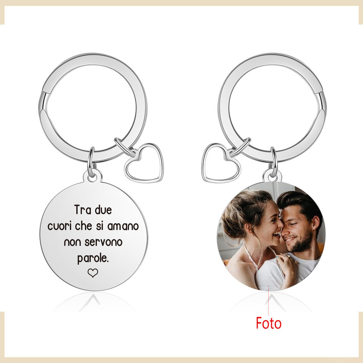 Portachiavi Personalizzato con 1 Foto - "Tra due cuori che si amano non servono parole" Design Cuore per Coppie, Regalo di San Valentino per Lei/Lui | Jessemade