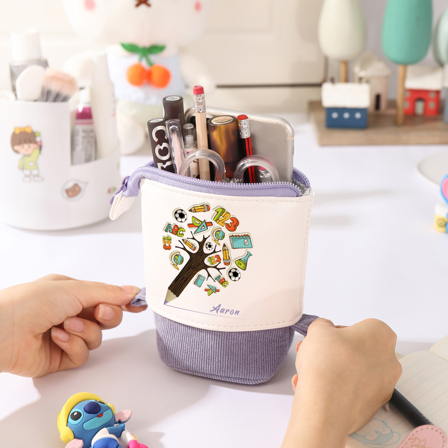 Jessemade IT Astuccio per matite personalizzato con 1 nome e 1 veicolo da costruzione regalo per scuola elementare bambini