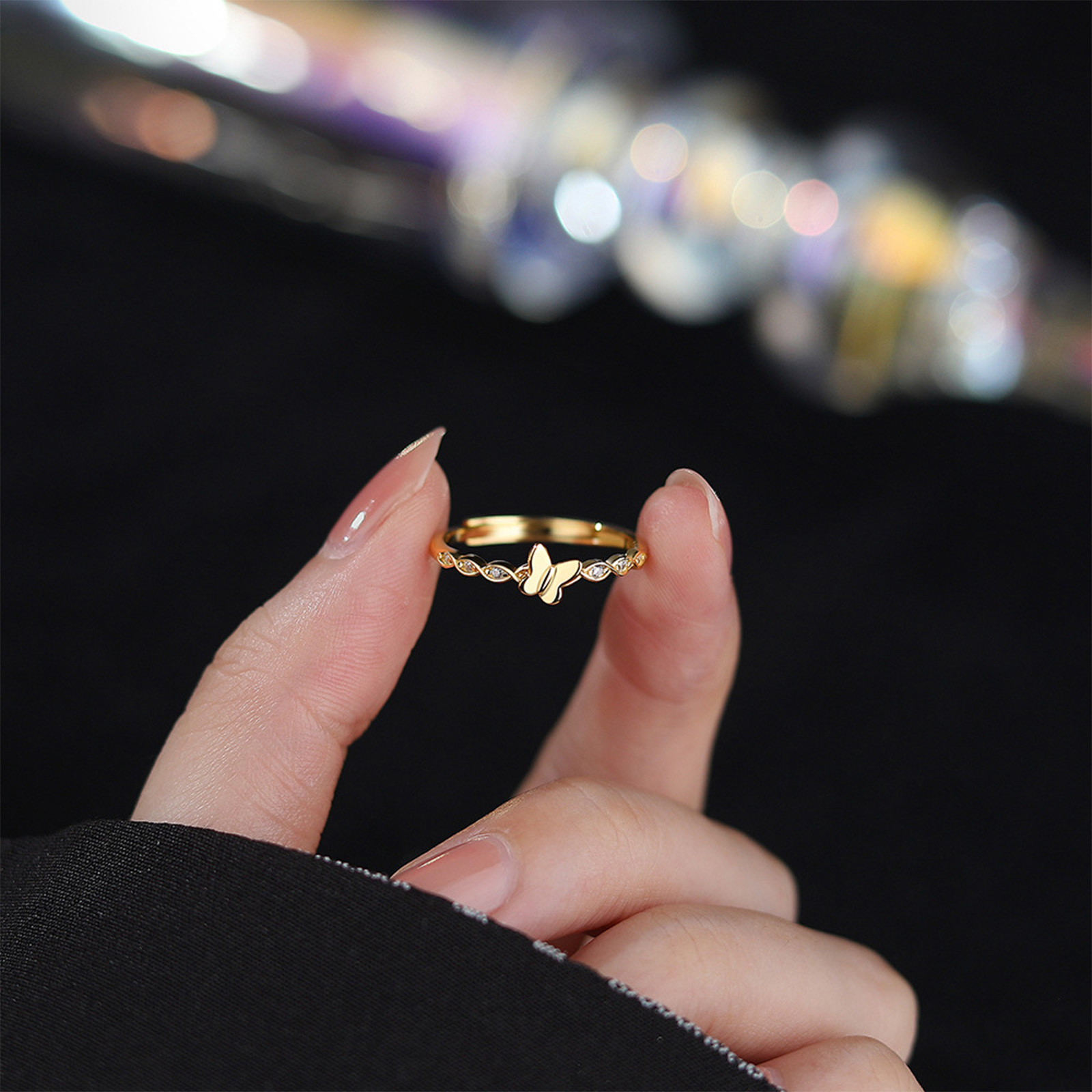 Anello Aperto con Farfalla in Argento 925 – Eleganza e Raffinatezza Femminile