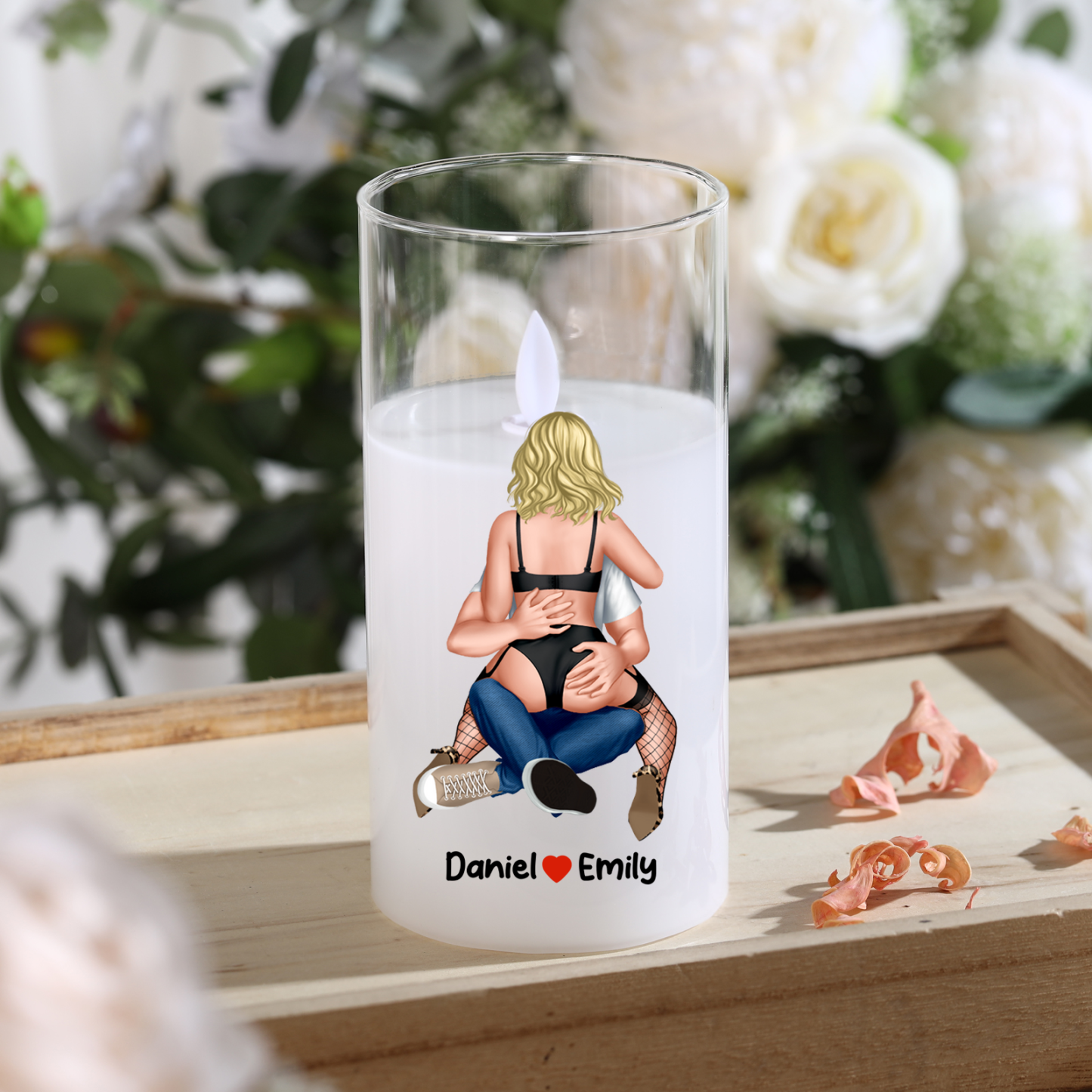 Candela LED Personalizzata in Vetro con Nomi – Regalo romantico per Coppia