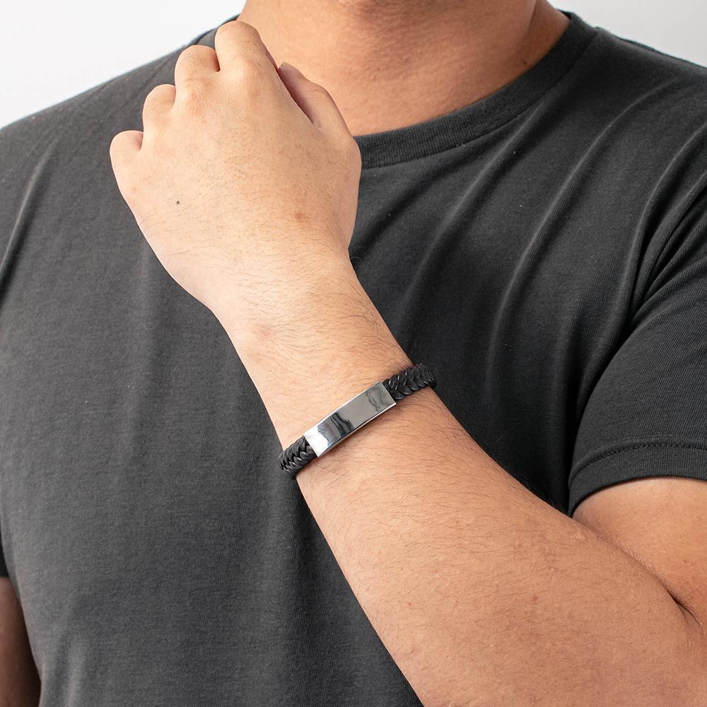 Bracciale in pelle intrecciata Bracciale con testo personalizzato per gli uomini