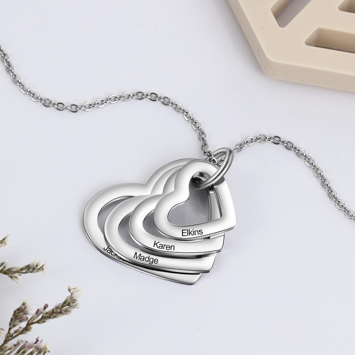 Collana 4 nomi personalizzati con ciondolo cuore