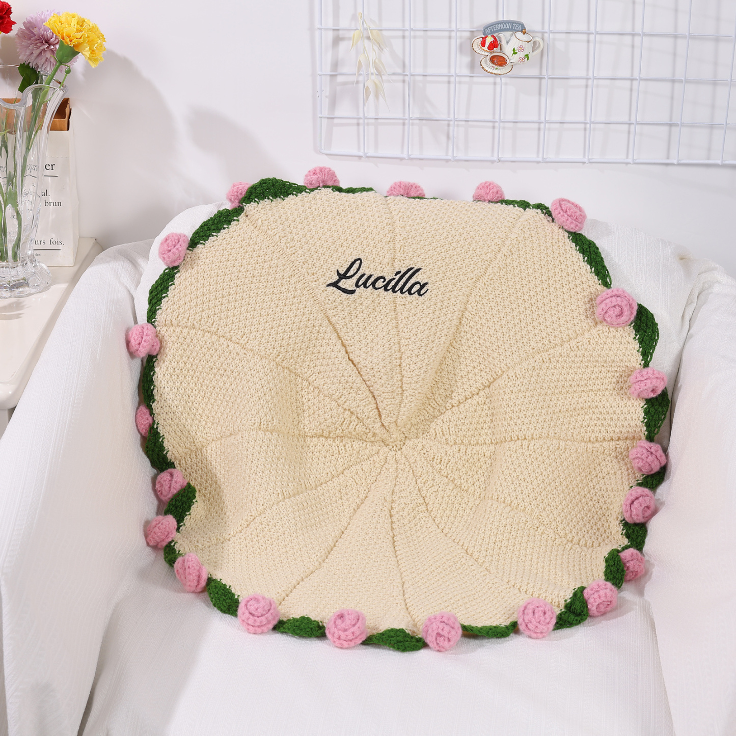 Coperta fatta a mano all'uncinetto con fiori personalizzati, nome personalizzato, regalo di compleanno per lei | Jessemade