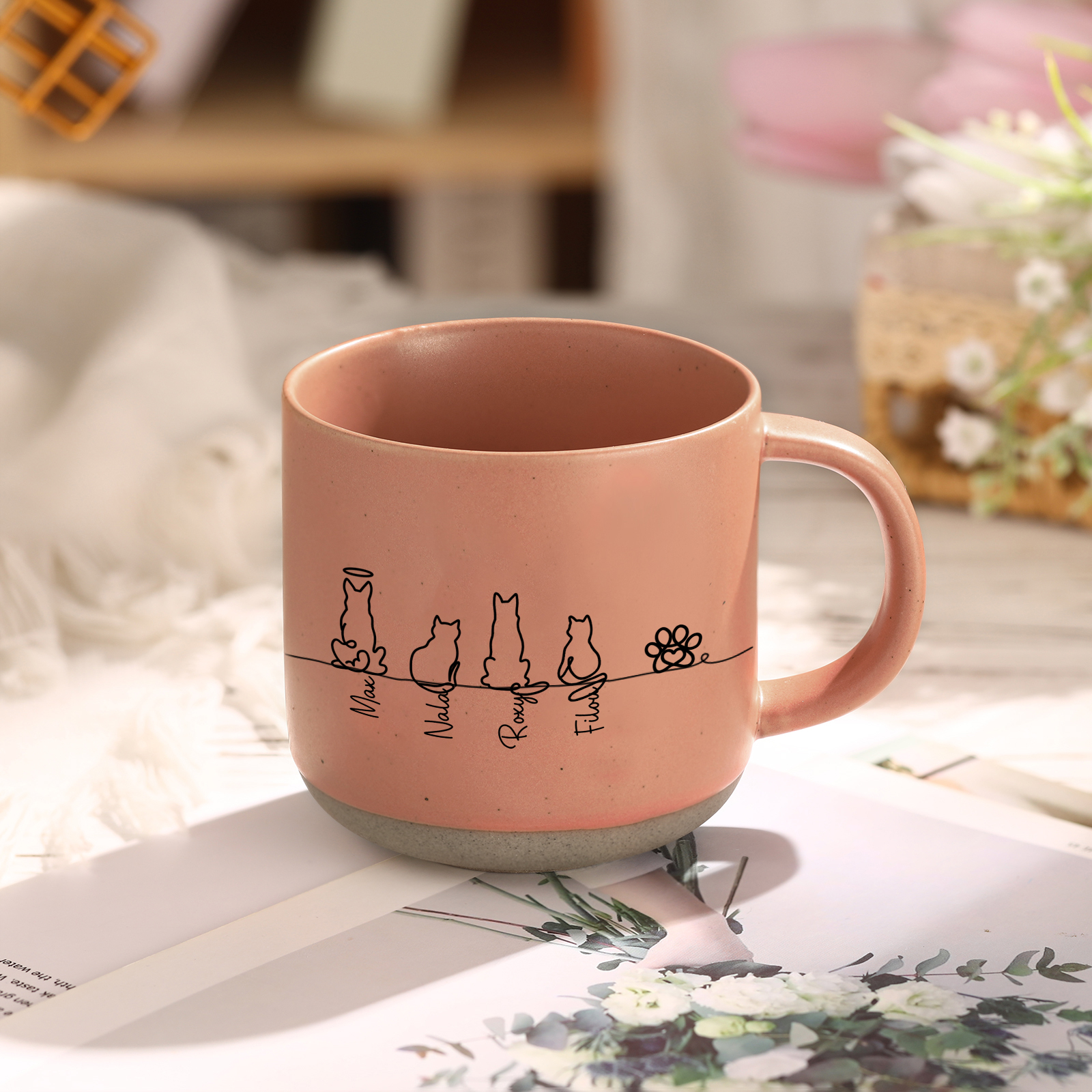 Tazza in ceramica minimalista con animali, disegno lineare