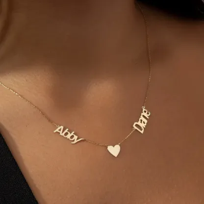 Collana personalizzato d'argento due nomi con il cuore