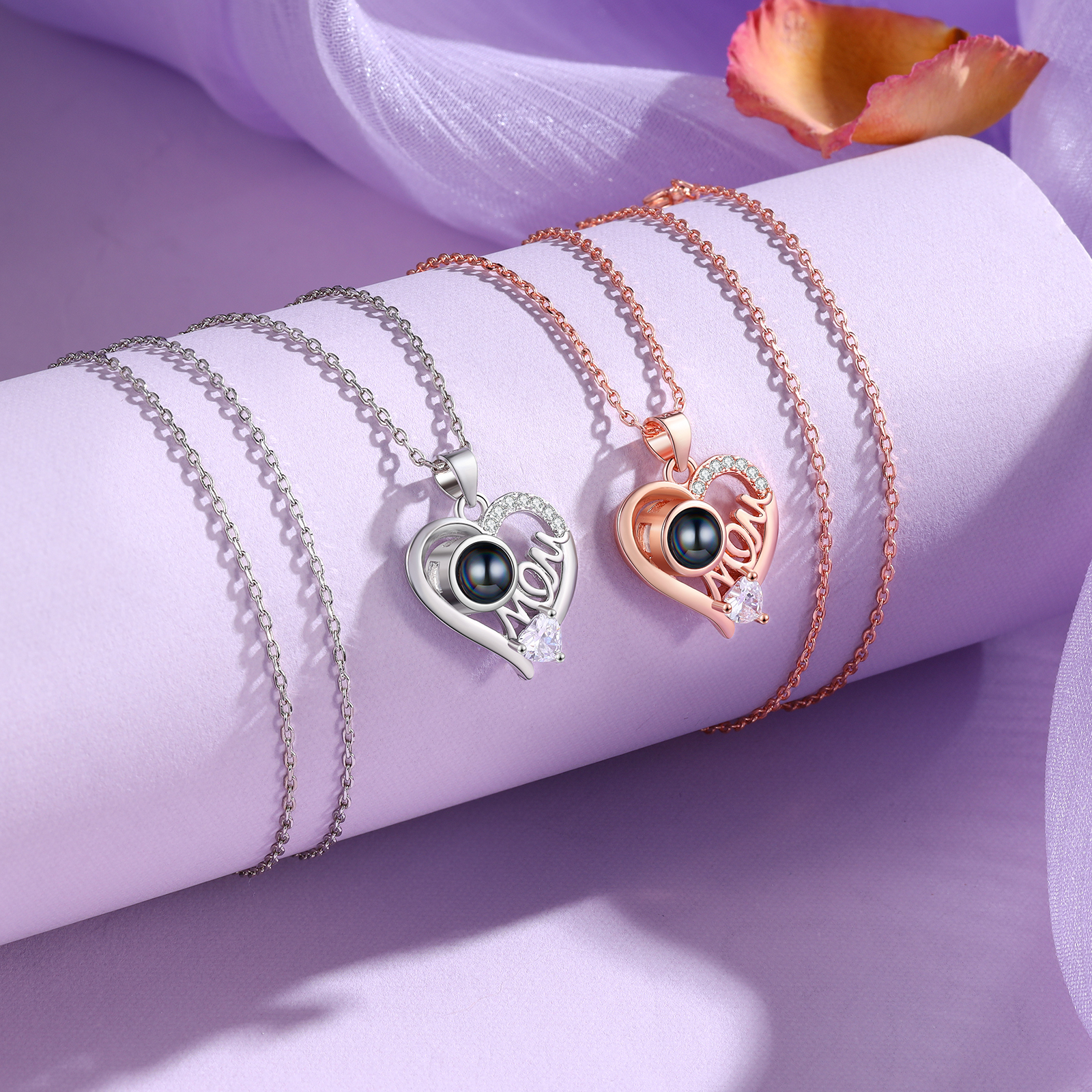 Collana mom con proiezione di una foto personalizzabile regalo ideale per mamma