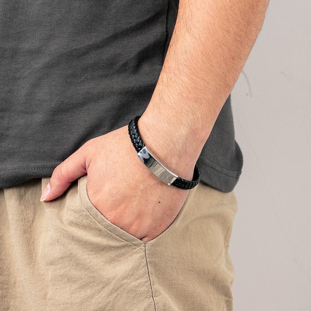 Bracciale in pelle intrecciata Bracciale con testo personalizzato per gli uomini