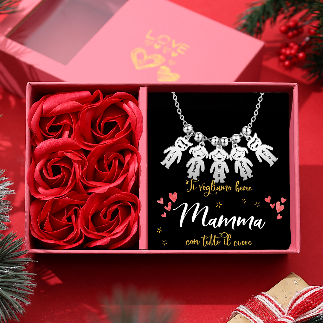 Collana con ciondolo bambino felice personalizzabile 5 nomi