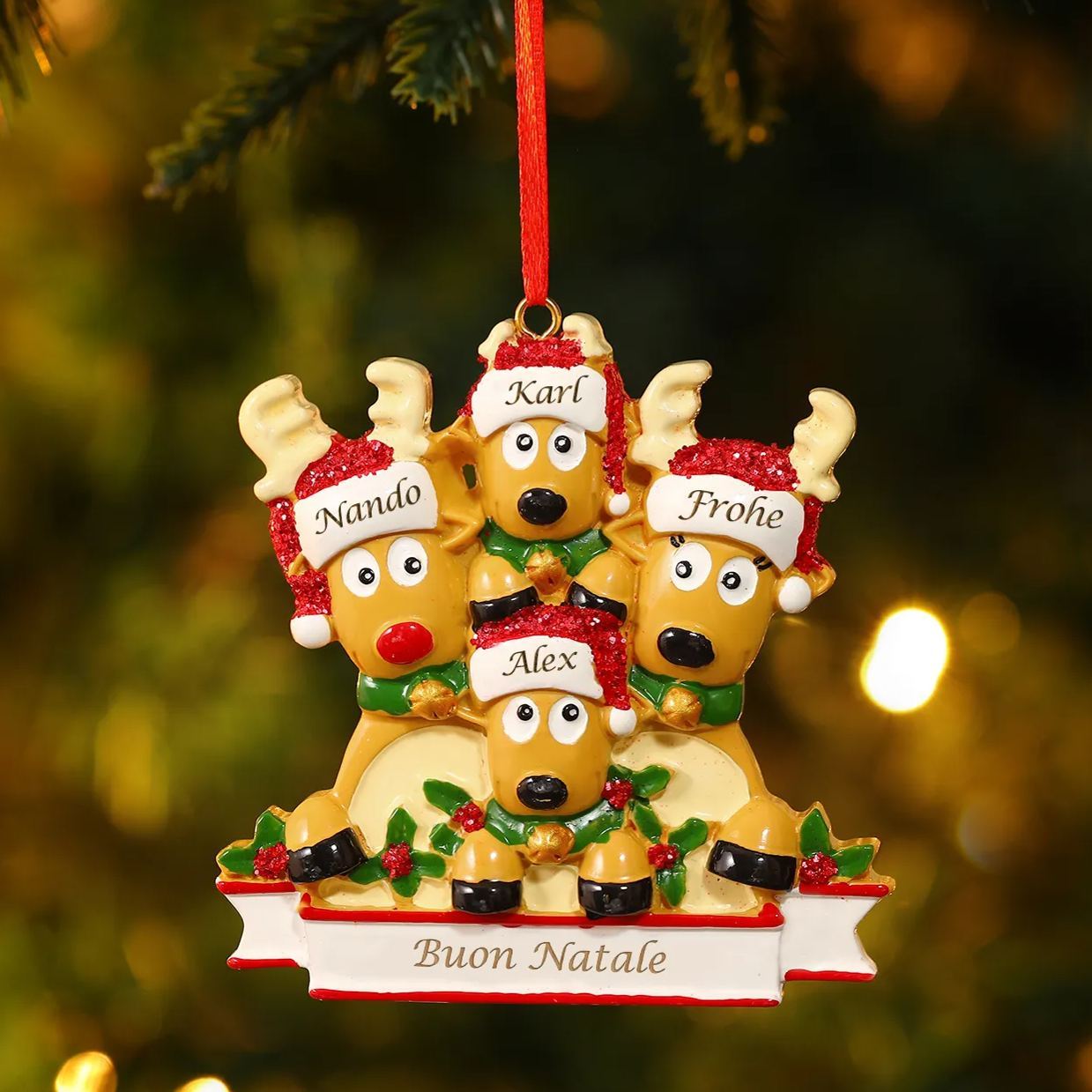 Ornamento Natalizio Personalizzato a Forma di Renne con 4 Nomi e 1 Testo - Regalo in Resina per Famiglie | Jessemade