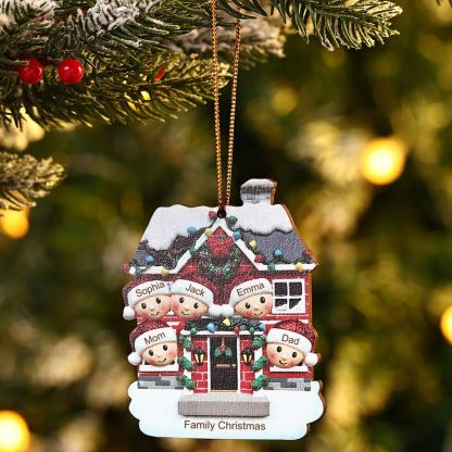 Decorazione Natalizia in Legno Personalizzata - Casetta Rossa & Personaggi - Personalizzabile con 5 Nomi e 1 Testo - Regalo di Natale per Famiglia | Jessemade