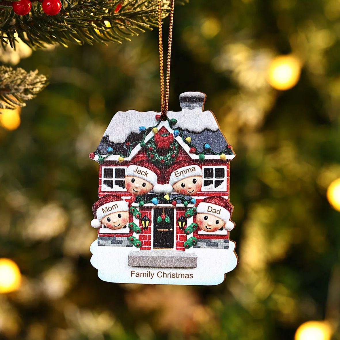 Decorazione Natalizia in Legno Personalizzata - Casetta Rossa & Personaggi - Personalizzabile con 4 Nomi e 1 Testo - Regalo di Natale per Famiglia | Jessemade