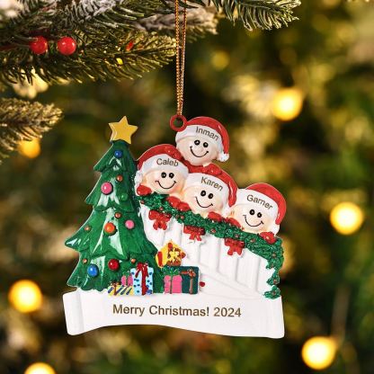 Decorazione Natalizia in Legno Personalizzata - Personalizza 4 Nomi, 1 Testo, Data - Albero di Natale e Personaggi, Regalo di Natale per la Famiglia | Jessemade