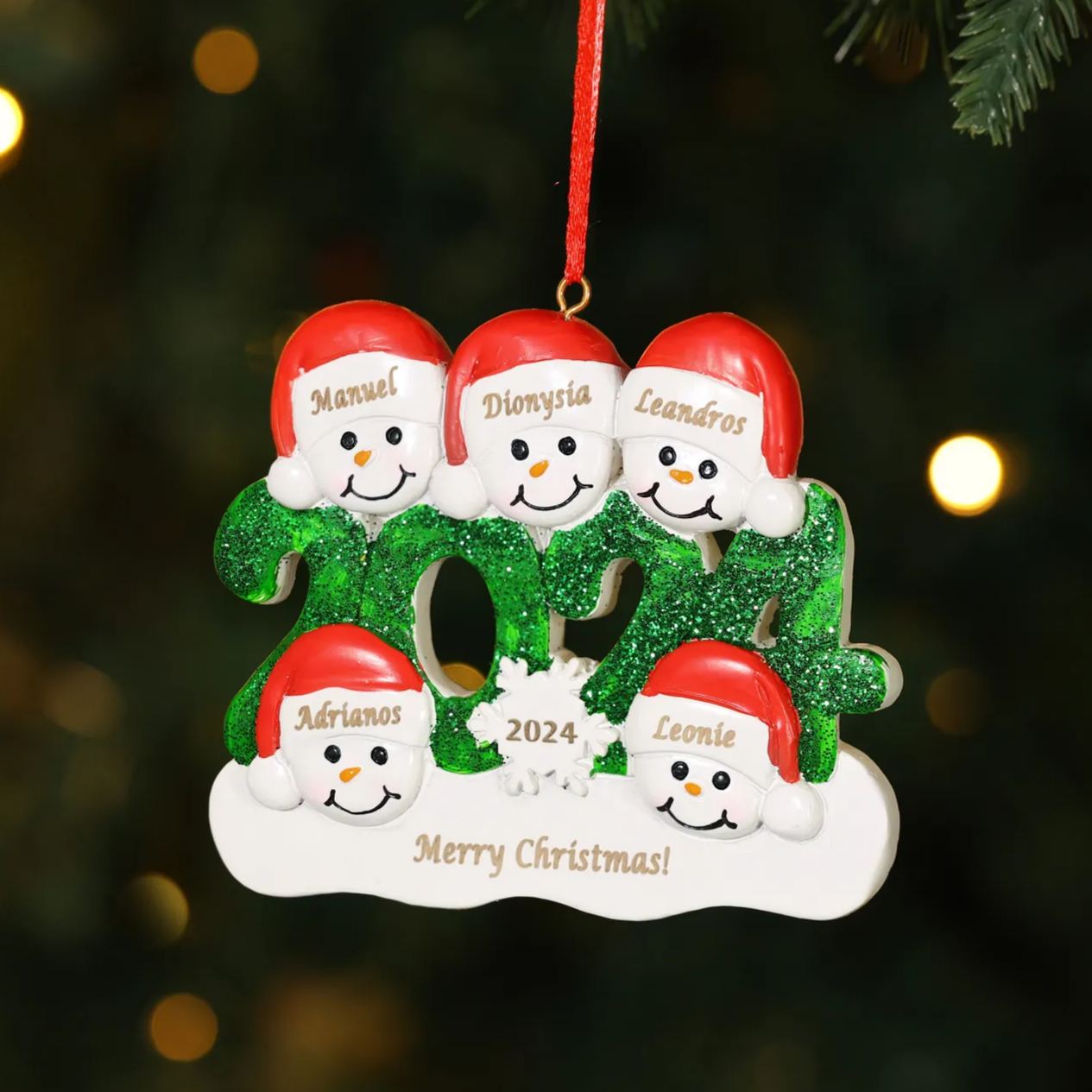 Decorazione Natalizia in Resina Personalizza 5 Nomi, 1 Testo e 1 Data – Design Pupazzo di Neve, Regalo di Natale per Famiglia | Jessemade