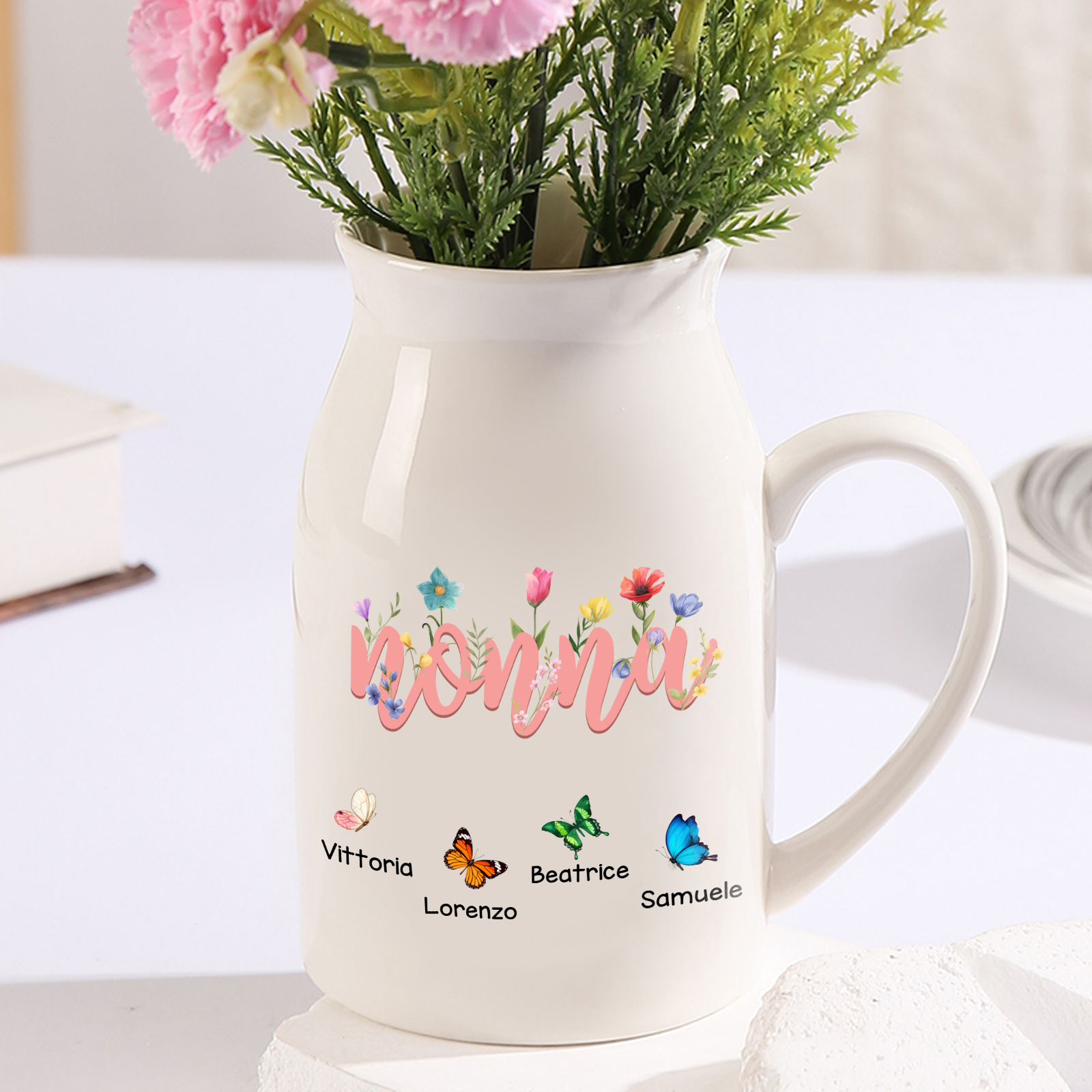 Brocca vaso in ceramica personalizzata con 1-10 nomi e farfalle per mamma/nonna